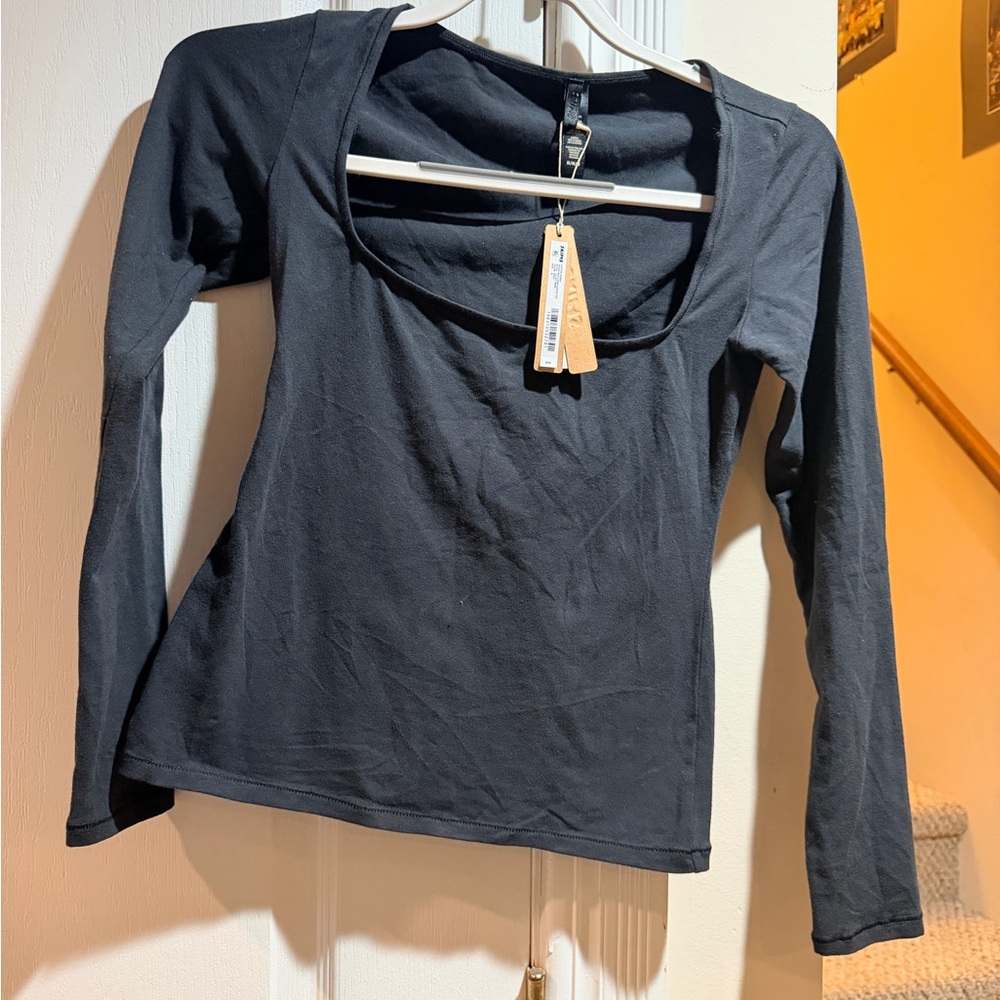 Skims Charcoal Long Sleeve Women's Top